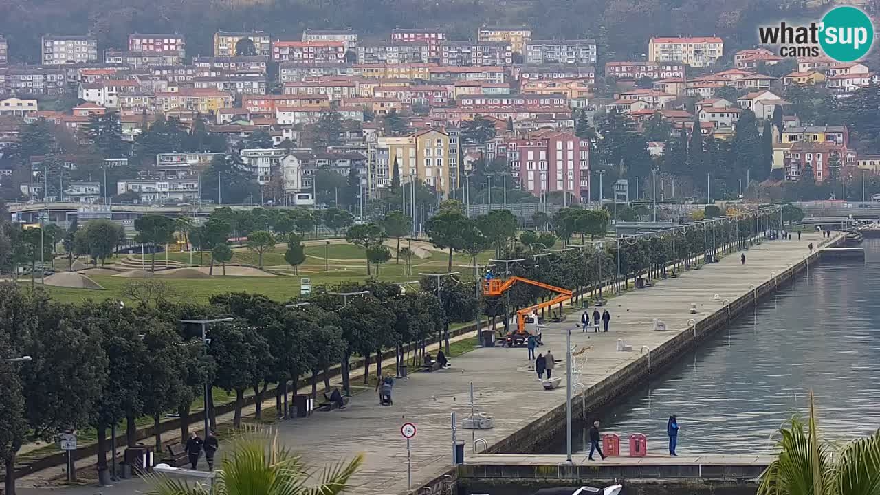 Webcam Capodistria – marina e lungo mare dall’Hotel Grand Koper