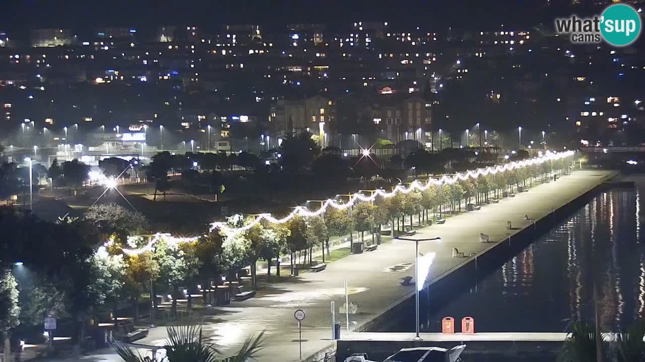 Webcam Koper – Panorama of the marina and promenade from the Grand Hotel Koper