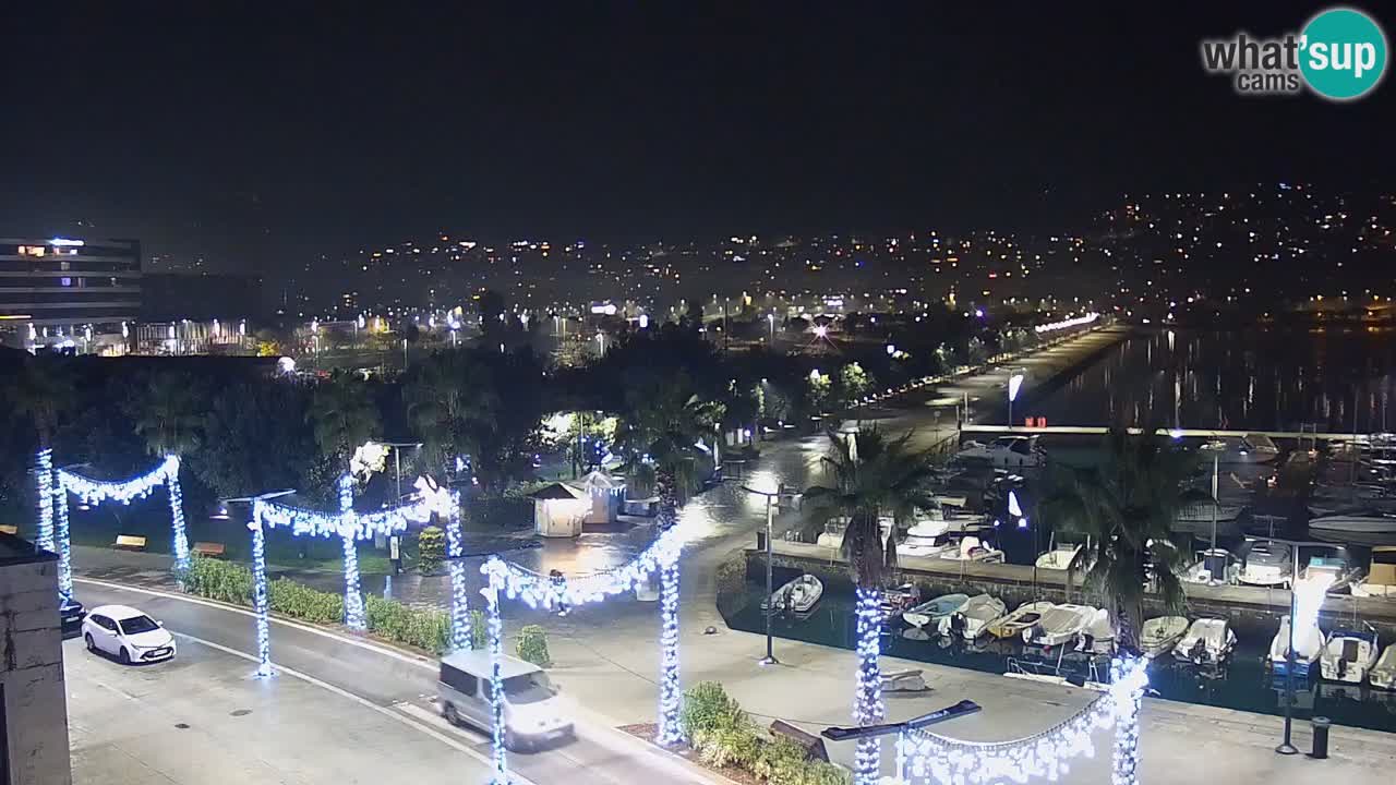 Camera en vivo Koper – puerto deportivo y paseo marítimo desde el Hotel Grand Koper