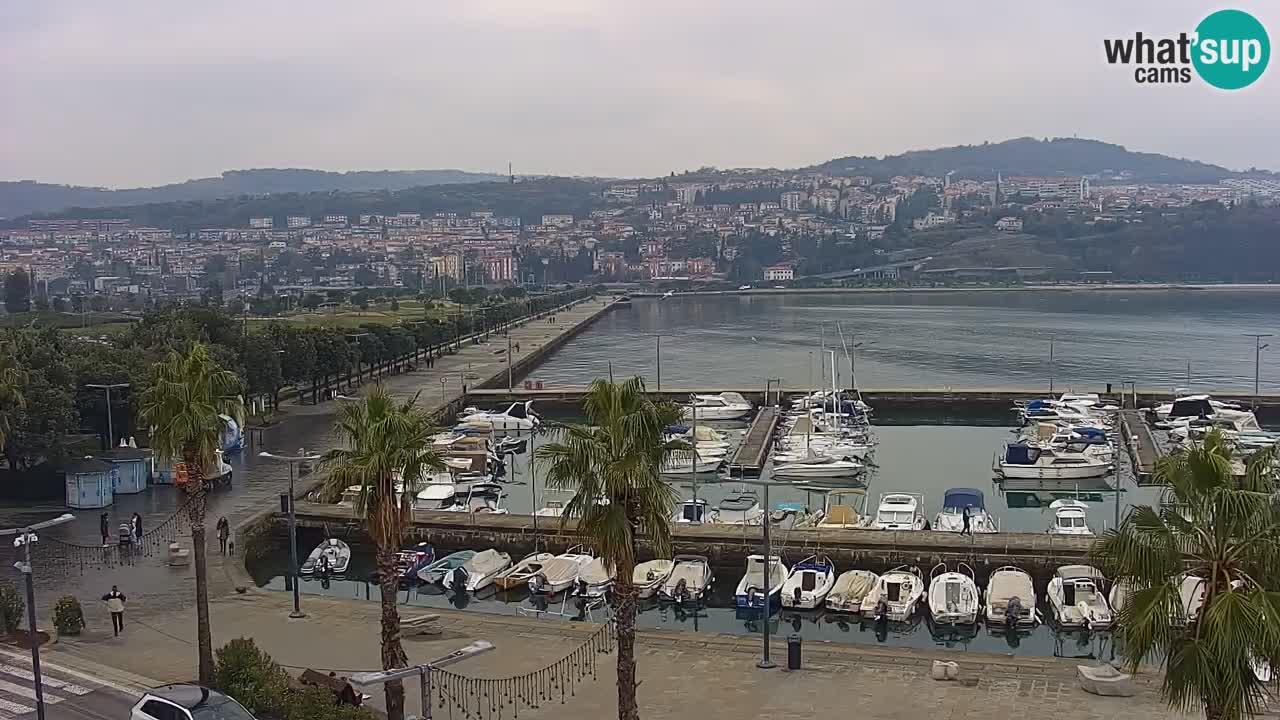 Webcam Capodistria – marina e lungo mare dall’Hotel Grand Koper