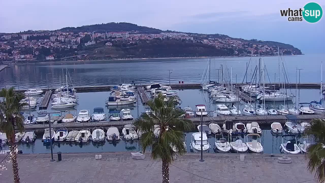 Il porto di Koper – Capodistria live webcam – porto crociere e mercantile – Slovenia