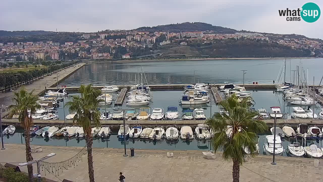 Webcam Koper – Panorama de la marina et de la promenade depuis le Grand Hotel Koper