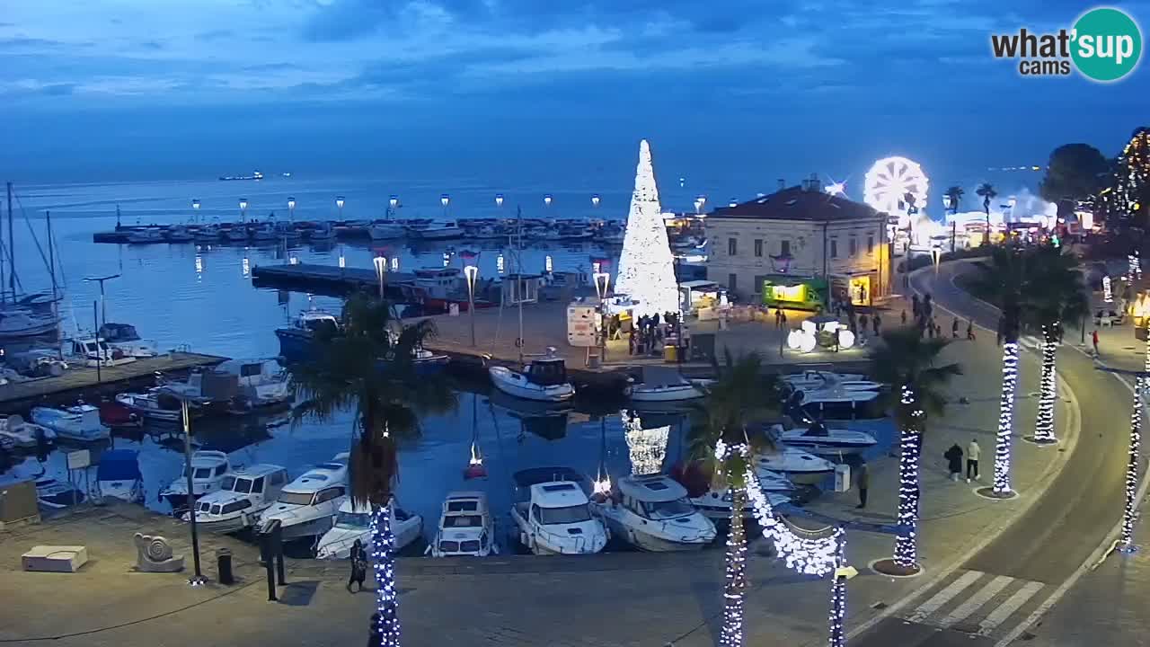 Webcam Koper – Panorama de la marina et de la promenade depuis le Grand Hotel Koper