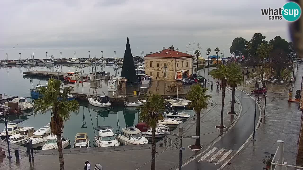 Webcam Koper – Panorama de la marina et de la promenade depuis le Grand Hotel Koper