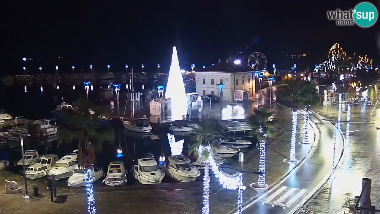 Webcam Koper – Panorama des Jachthafens und der Promenade vom Hotel Grand Koper