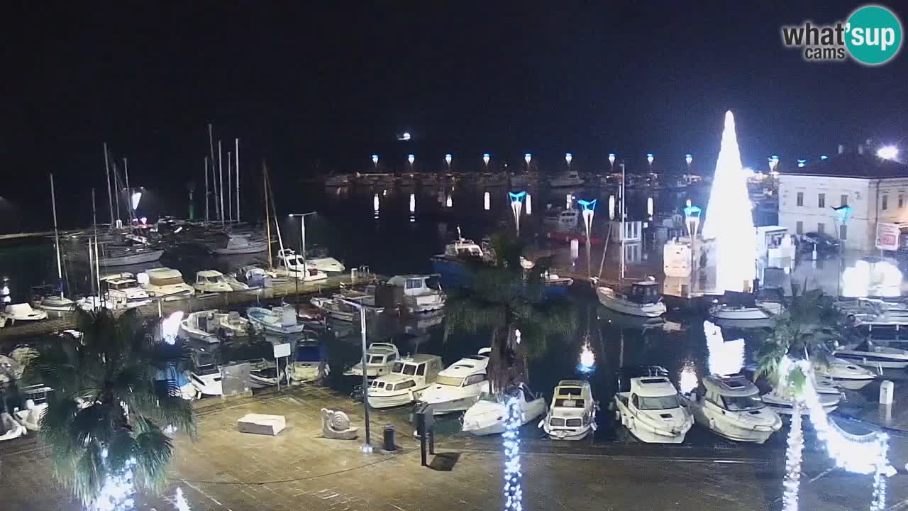 Camera en vivo Koper – puerto deportivo y paseo marítimo desde el Hotel Grand Koper