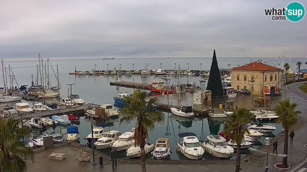 Webcam Koper – Panorama de la marina et de la promenade depuis le Grand Hotel Koper
