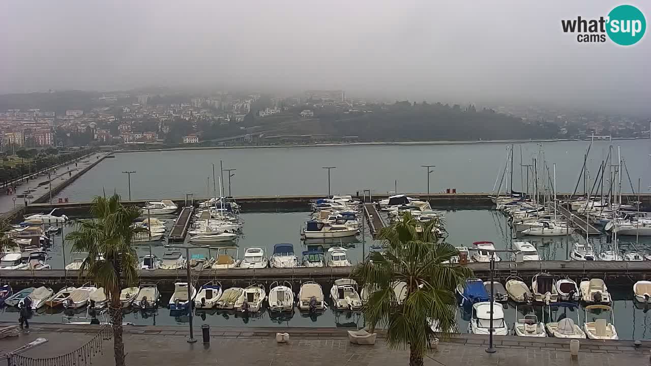 Web kamera Koper – marina i promenada – hotel Grand Koper
