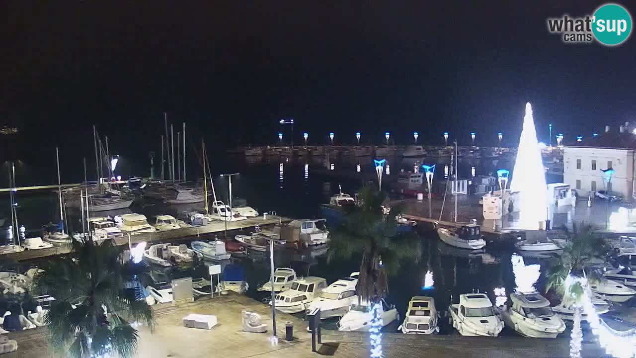 Webcam Koper – Panorama de la marina et de la promenade depuis le Grand Hotel Koper