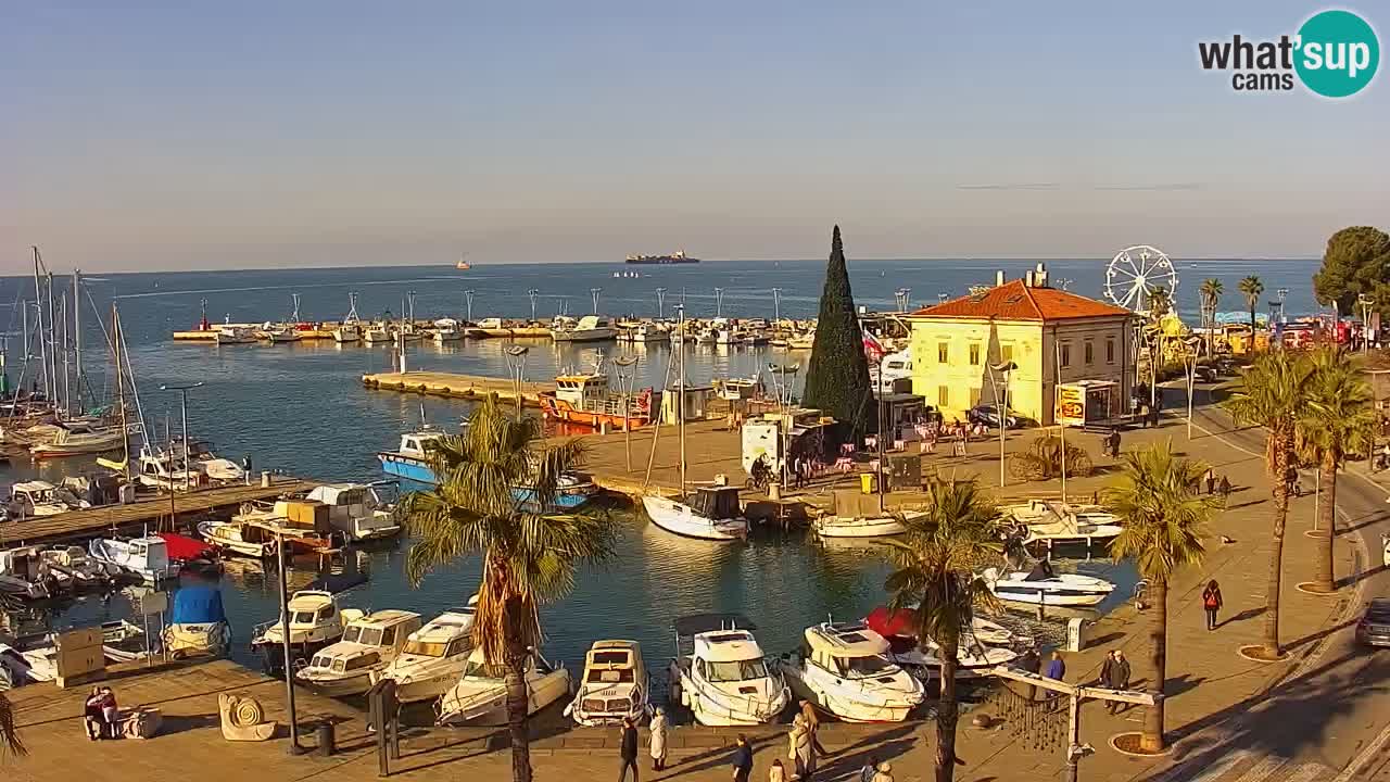 Camera en vivo Koper – puerto deportivo y paseo marítimo desde el Hotel Grand Koper
