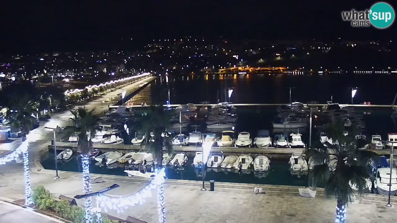 Webcam Koper – Panorama des Jachthafens und der Promenade vom Hotel Grand Koper