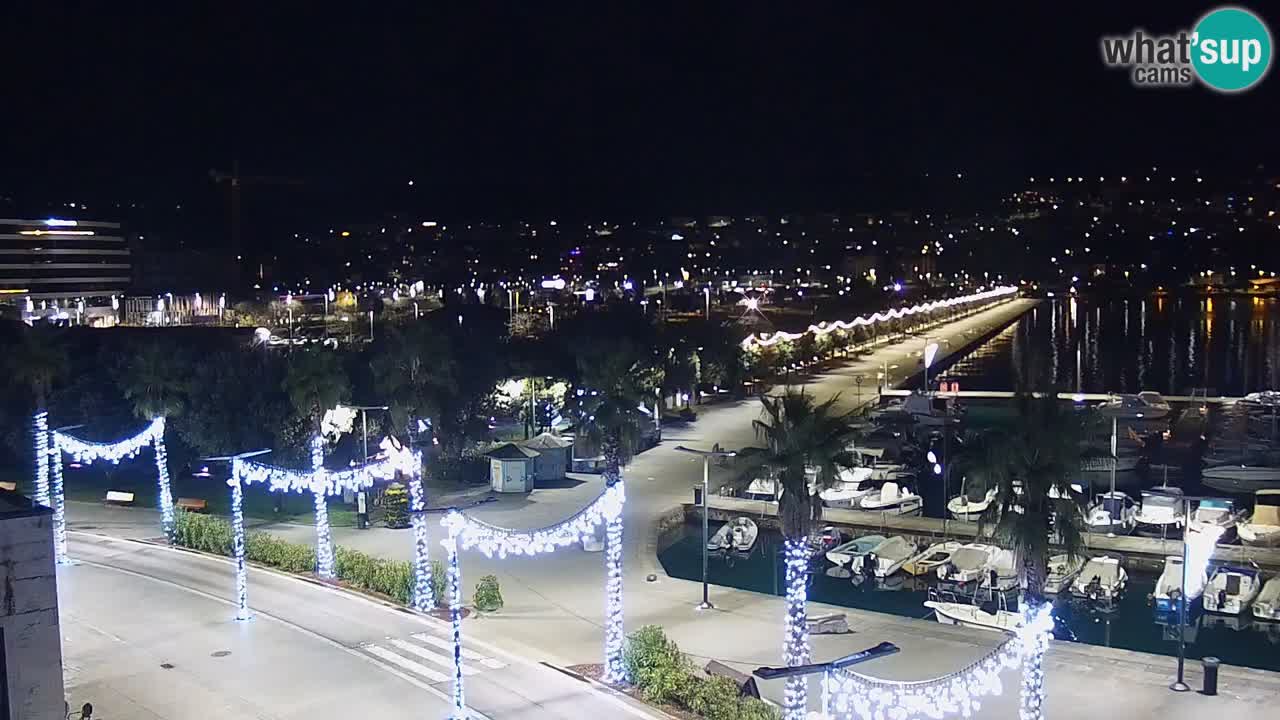 Spletna kamera Koper – Panorama na marino in promenado s Hotela Grand Koper