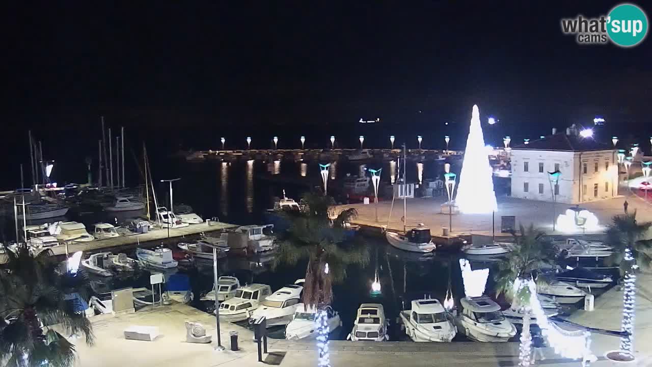 Spletna kamera Koper – Panorama na marino in promenado s Hotela Grand Koper