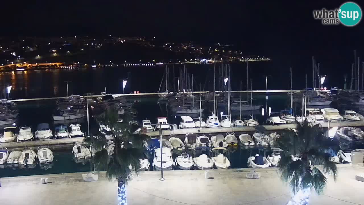 Webcam Koper – Panorama of the marina and promenade from the Grand Hotel Koper