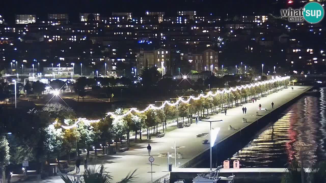 Spletna kamera Koper – Panorama na marino in promenado s Hotela Grand Koper