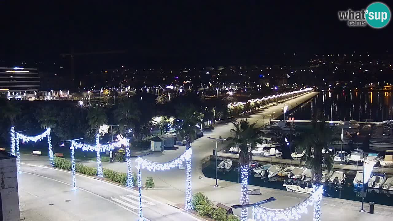 Webcam Koper – Panorama of the marina and promenade from the Grand Hotel Koper
