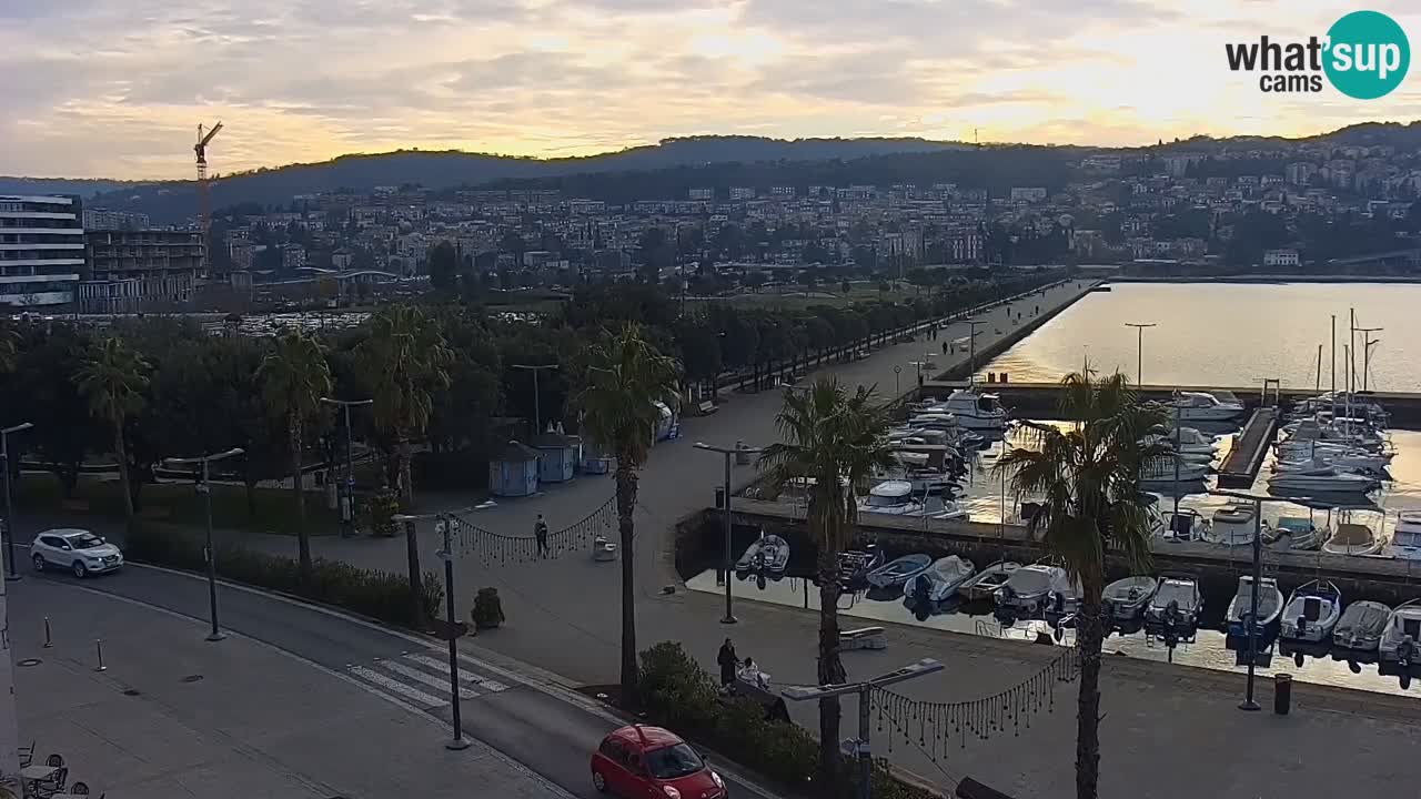 Webcam Capodistria – marina e lungo mare dall’Hotel Grand Koper