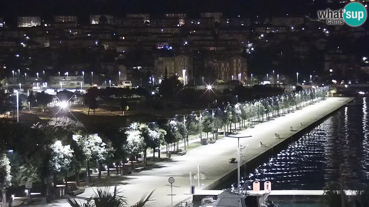 Spletna kamera Koper – Panorama na marino in promenado s Hotela Grand Koper