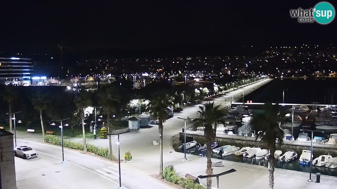 Webcam Koper – Panorama of the marina and promenade from the Grand Hotel Koper