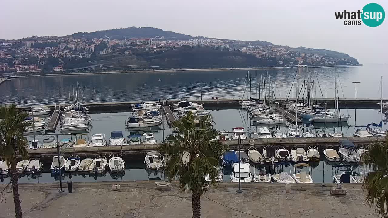 Webcam Koper – Panorama de la marina et de la promenade depuis le Grand Hotel Koper