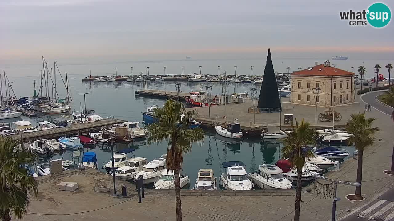 Webcam Capodistria – marina e lungo mare dall’Hotel Grand Koper
