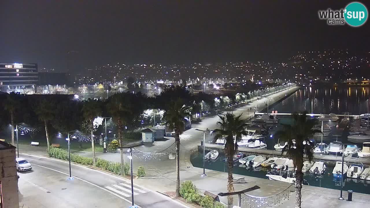 Webcam Koper – Panorama of the marina and promenade from the Grand Hotel Koper