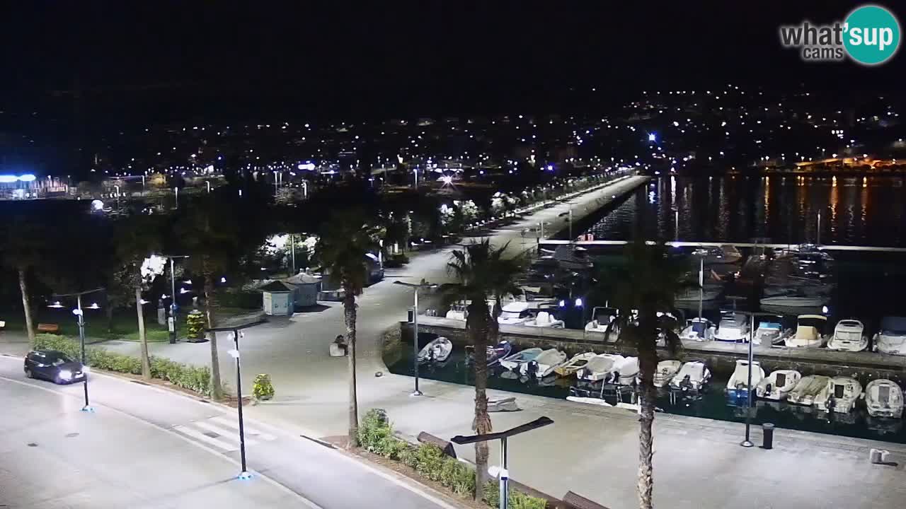 Webcam Koper – Panorama of the marina and promenade from the Grand Hotel Koper