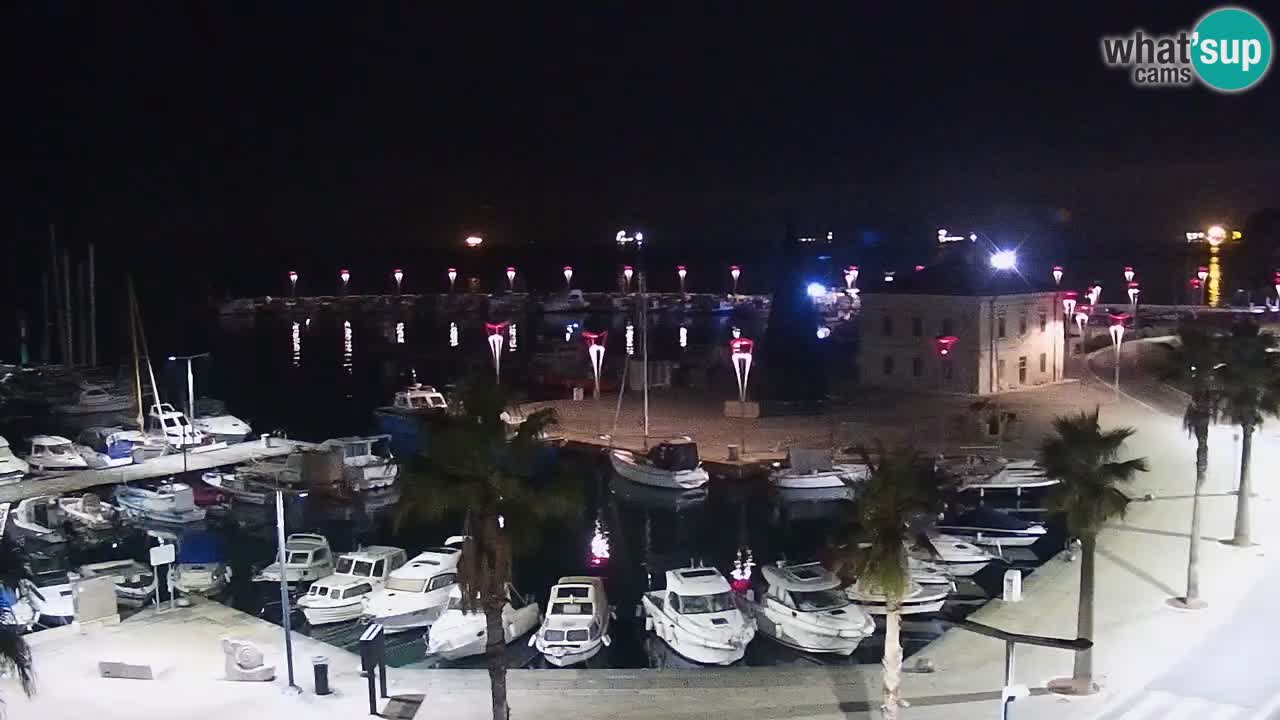 Webcam Koper – Panorama of the marina and promenade from the Grand Hotel Koper