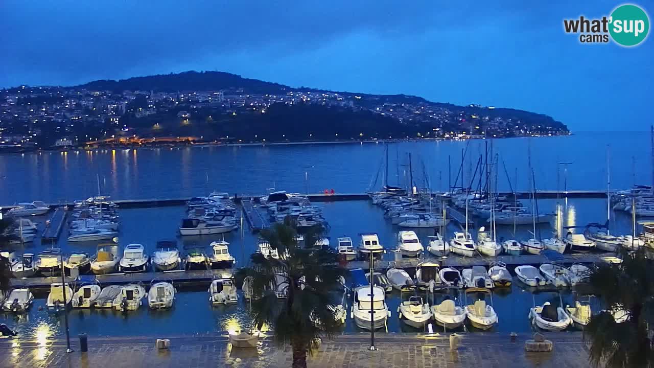 Der Hafen von Koper Live-Webcam – Kreuzfahrt- und Frachthafen – Slowenien