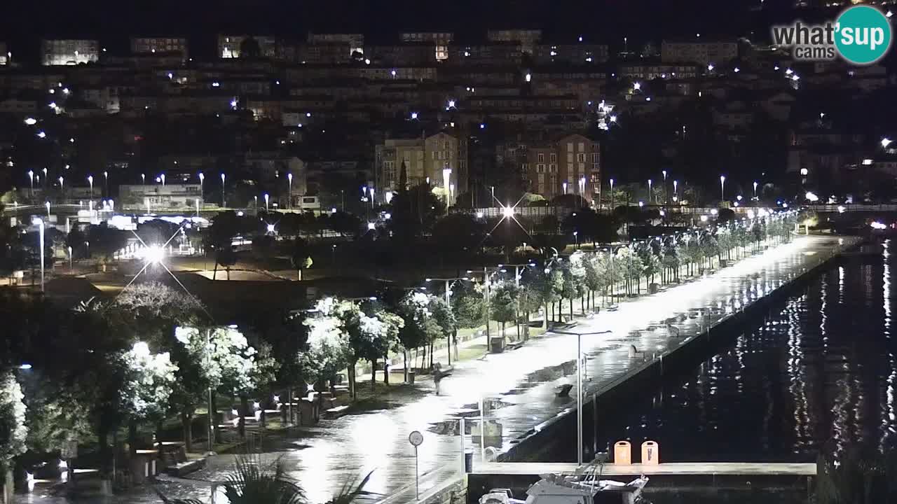 Webcam Koper – Panorama des Jachthafens und der Promenade vom Hotel Grand Koper