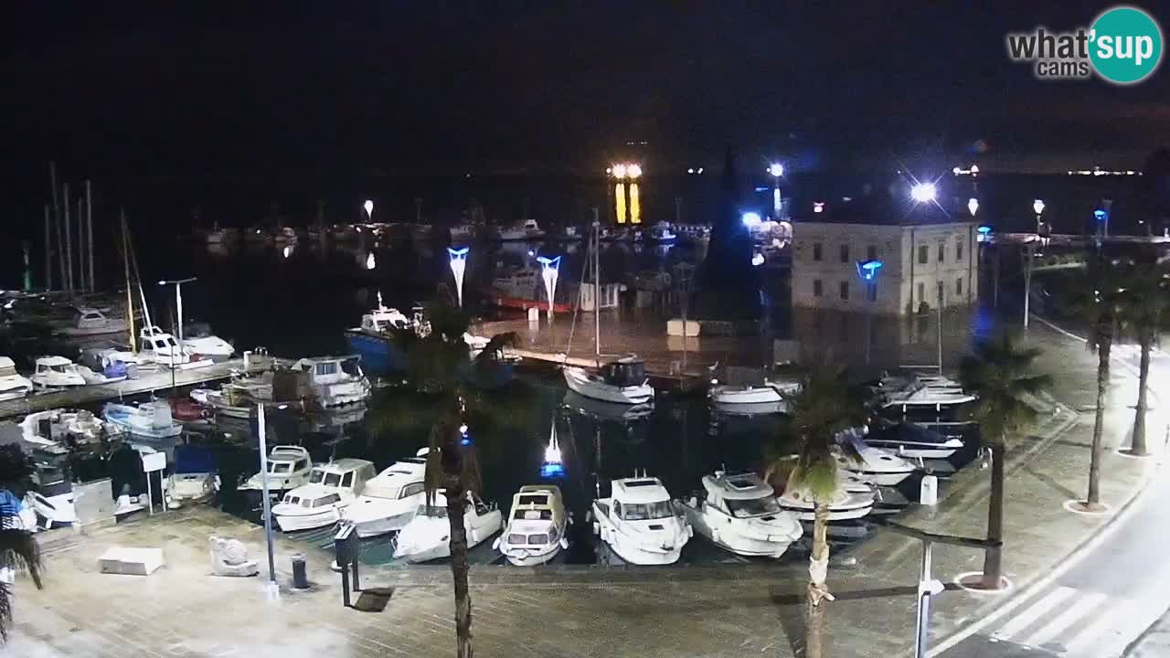 Webcam Koper – Panorama of the marina and promenade from the Grand Hotel Koper