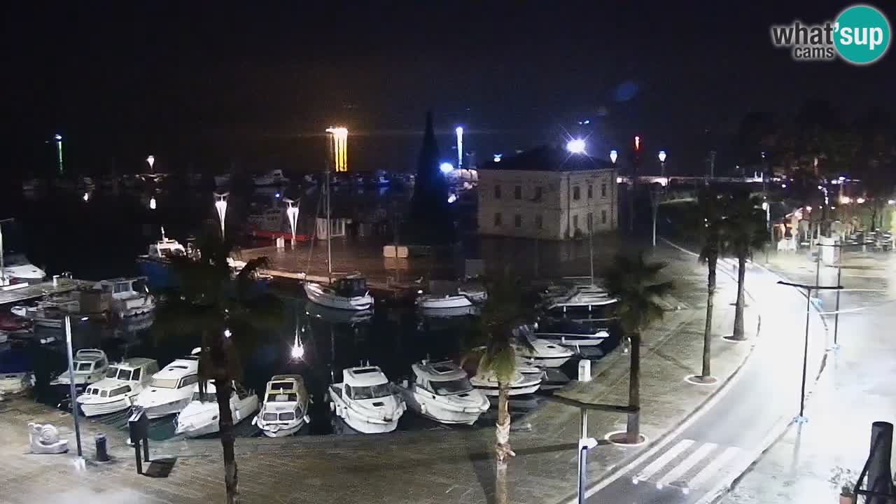 Spletna kamera Koper – Panorama na marino in promenado s Hotela Grand Koper