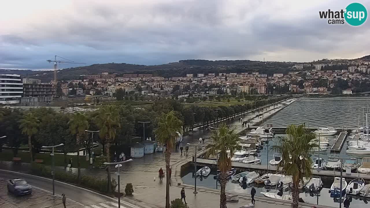 Webcam Capodistria – marina e lungo mare dall’Hotel Grand Koper