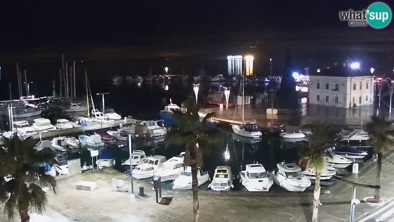 Web kamera Koper – marina i promenada – hotel Grand Koper