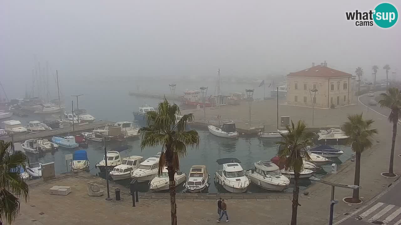 Web kamera Koper – marina i promenada – hotel Grand Koper
