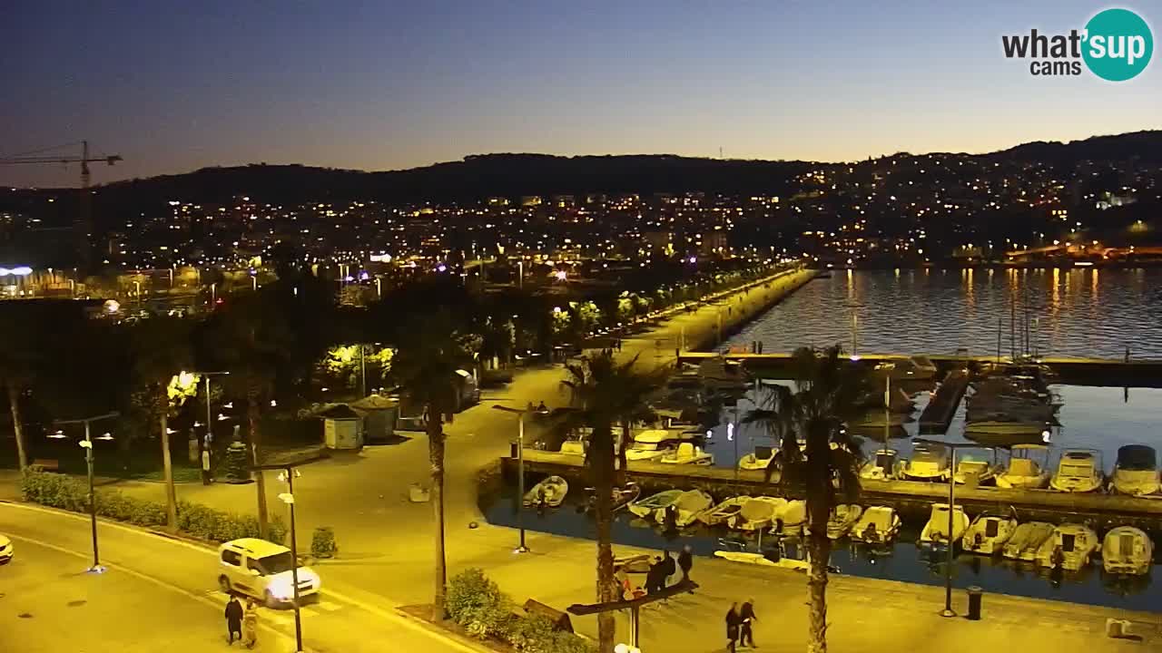 Der Hafen von Koper Live-Webcam – Kreuzfahrt- und Frachthafen – Slowenien