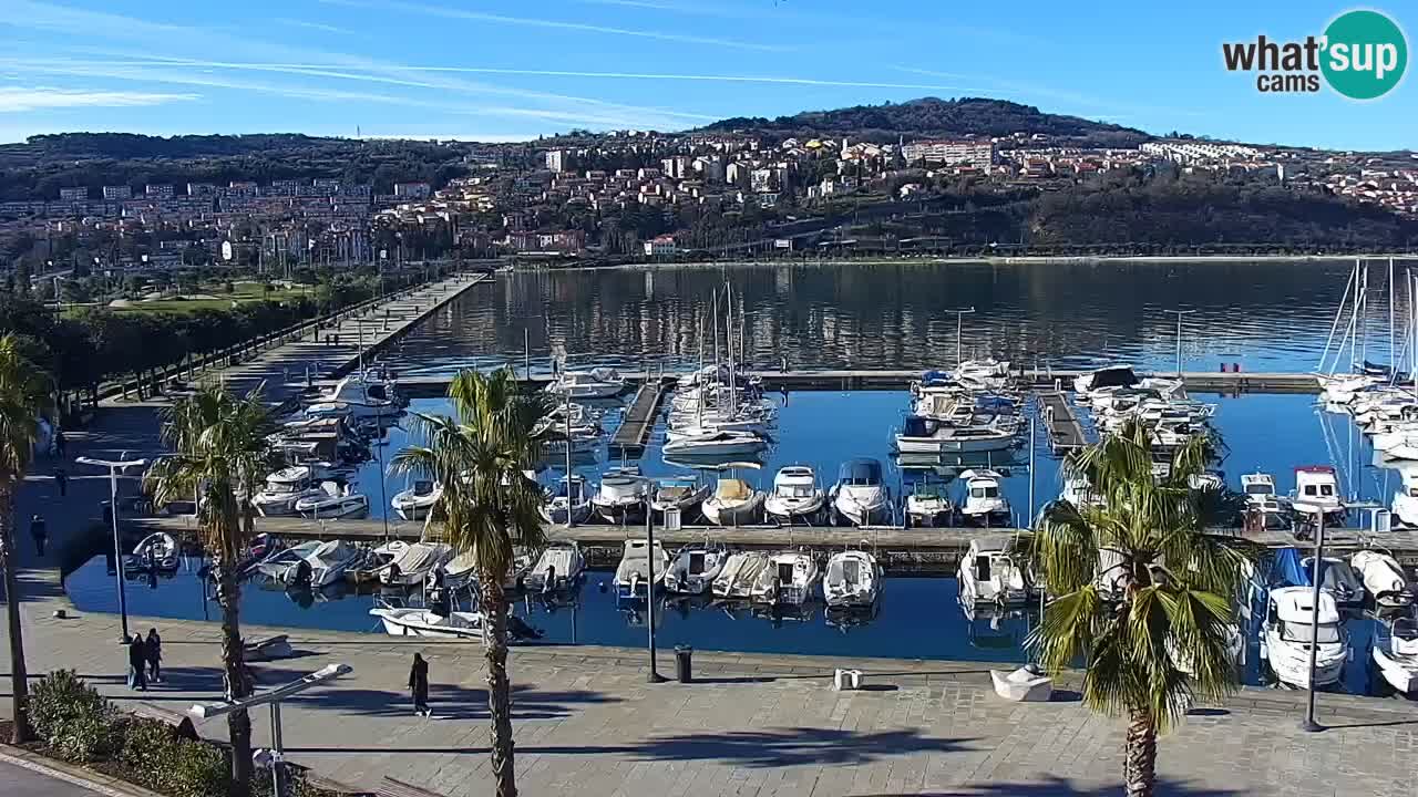 Spletna kamera Koper – Panorama na marino in promenado s Hotela Grand Koper