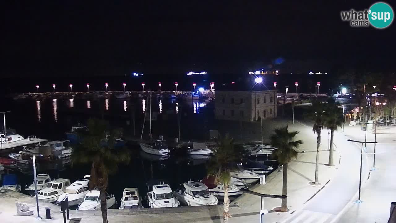 Spletna kamera Koper – Panorama na marino in promenado s Hotela Grand Koper