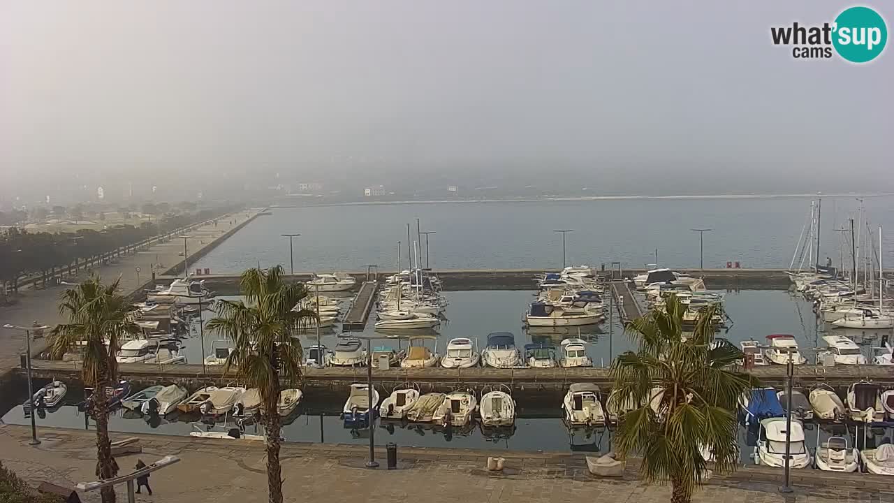 Webcam Koper – Panorama de la marina et de la promenade depuis le Grand Hotel Koper