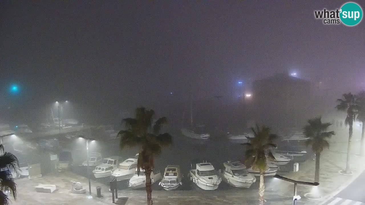 Webcam en direct du port de Koper – port de croisière et de fret – Slovénie