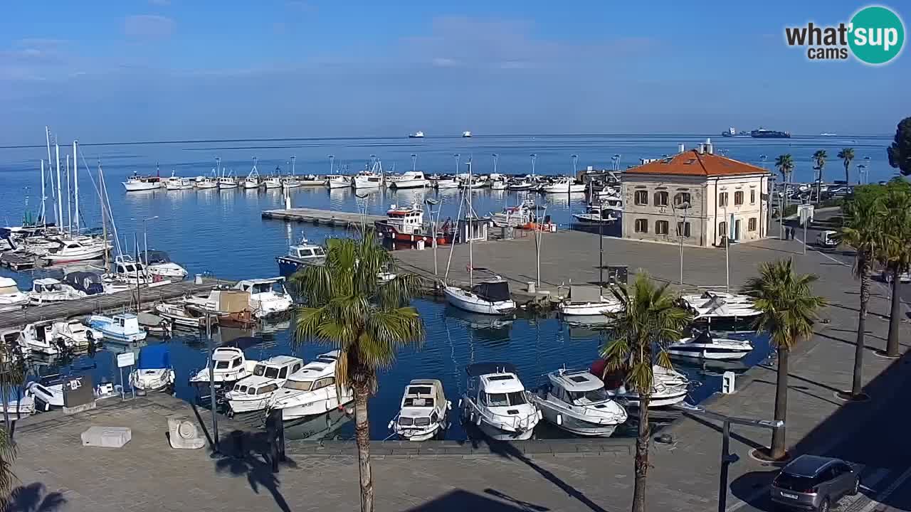 Camera en vivo Koper – puerto deportivo y paseo marítimo desde el Hotel Grand Koper