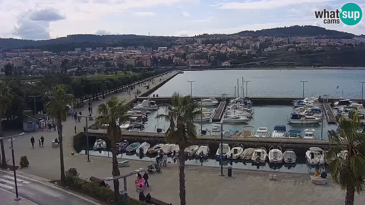 Web kamera Koper – marina i promenada – hotel Grand Koper