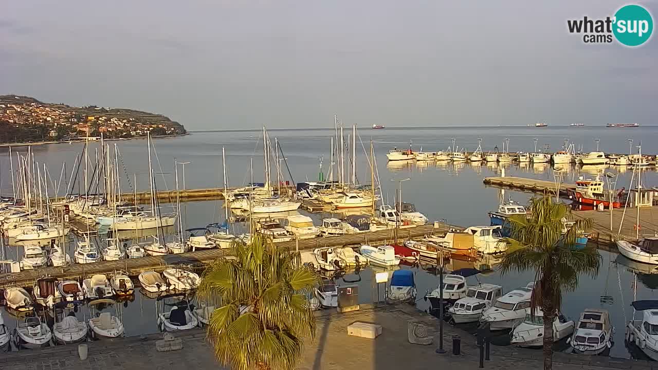 Web kamera Koper – marina i promenada – hotel Grand Koper