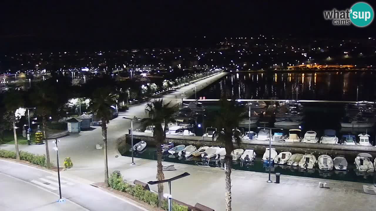 Webcam Koper – Panorama of the marina and promenade from the Grand Hotel Koper