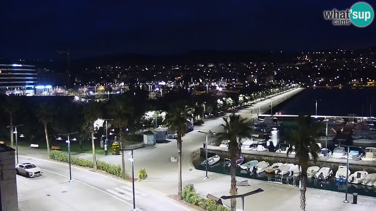 Webcam Koper – Panorama of the marina and promenade from the Grand Hotel Koper