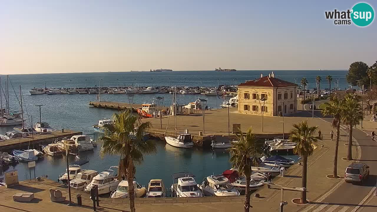 Web kamera Koper – marina i promenada – hotel Grand Koper