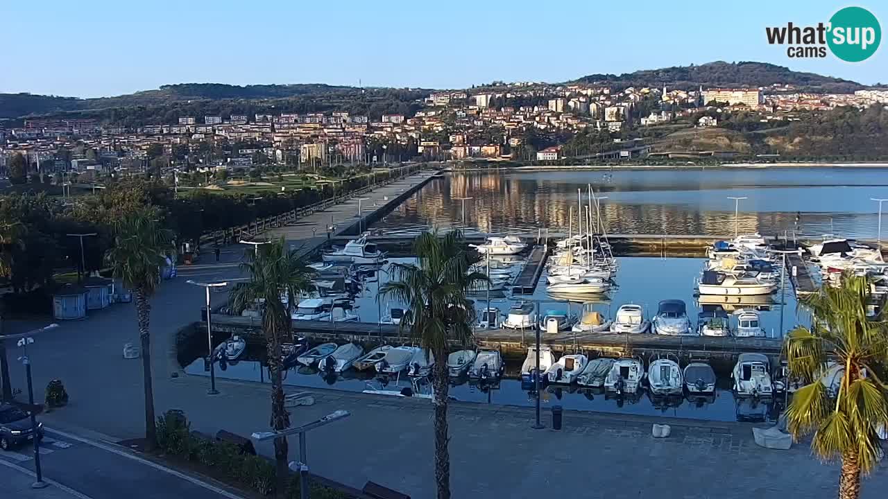Webcam Koper – Panorama de la marina et de la promenade depuis le Grand Hotel Koper