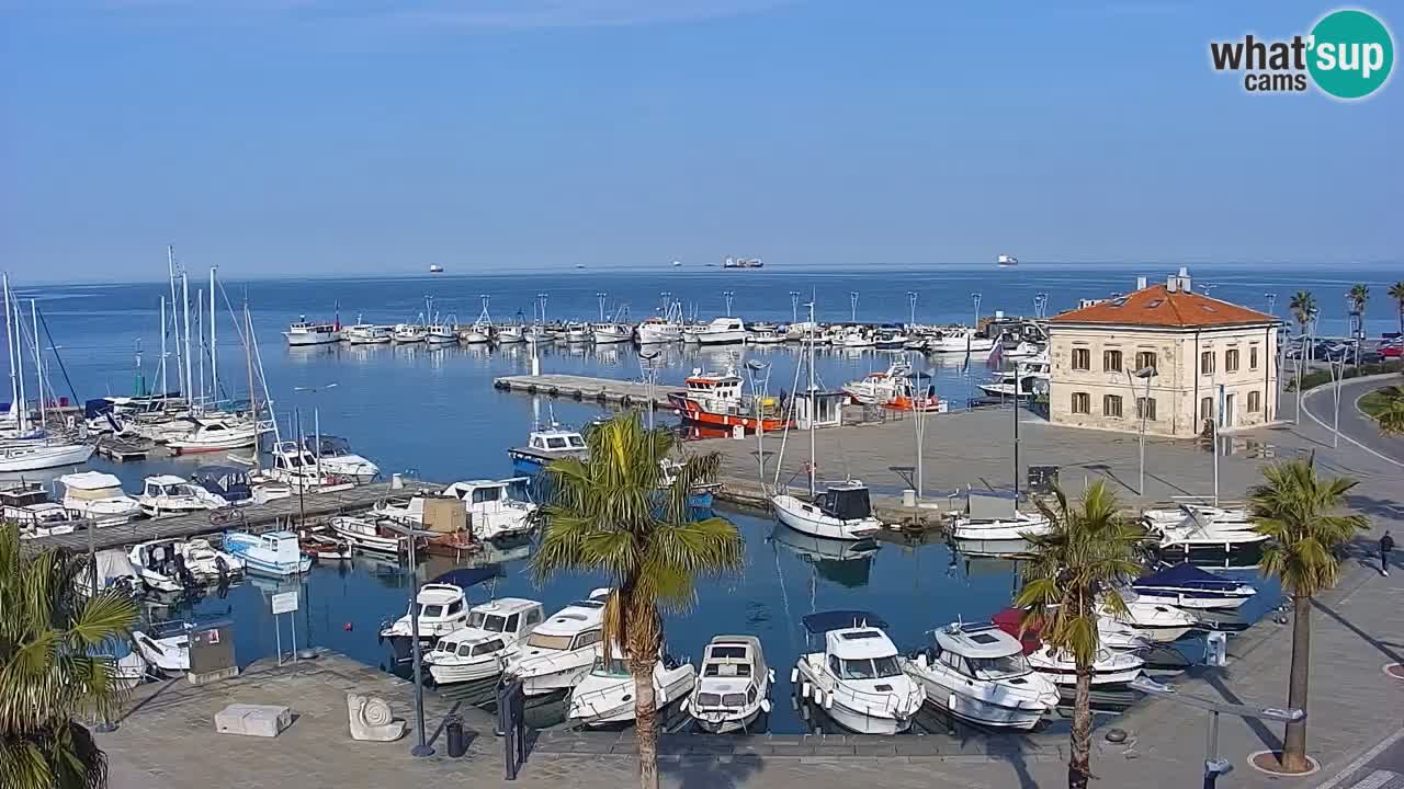 Webcam Koper – Panorama de la marina et de la promenade depuis le Grand Hotel Koper
