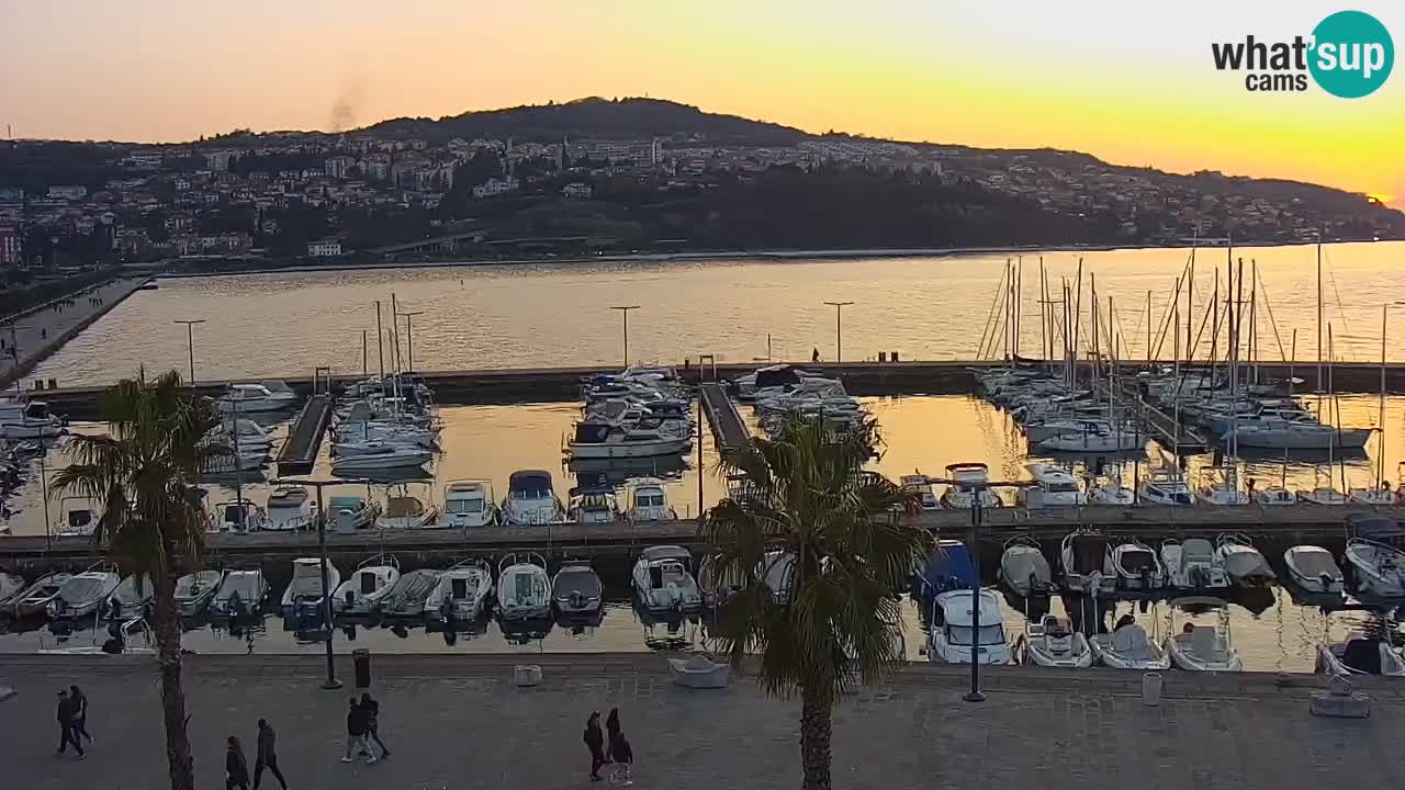 Webcam Capodistria – marina e lungo mare dall’Hotel Grand Koper
