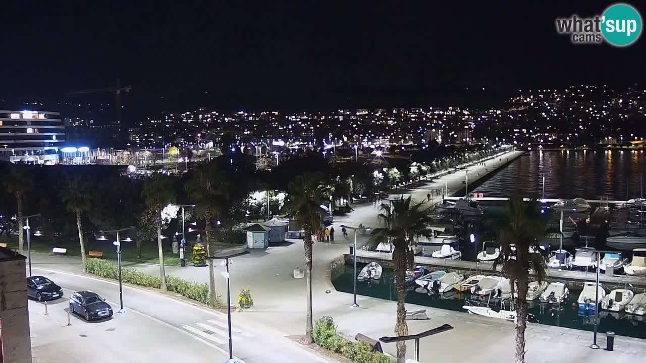 Webcam Koper – Panorama of the marina and promenade from the Grand Hotel Koper